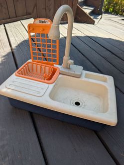 Play sink