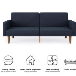 ✨ Futon for Sale – Lightweight & Multi-Use! ✨