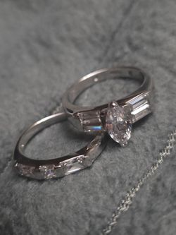 Sterling silver Cz ring
