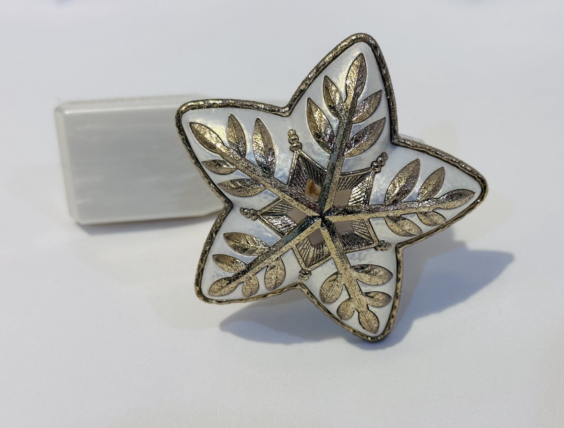 Bath & Body Works Wallflower Fragrance Plug Holiday Christmas Golden Snowflake