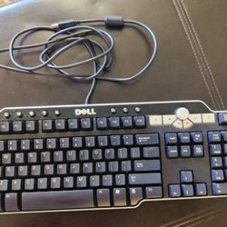 DELL Keyboard Black wired, Used Only 2 Months 