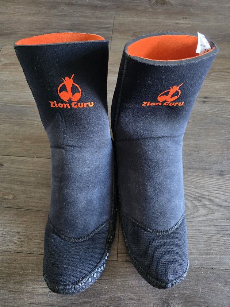 Thick Neoprene Socks XL