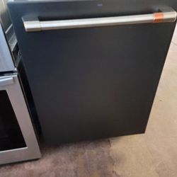 GE CAFE BLACK STAINLESS STEEL DISHWASHER 