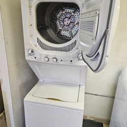 Ge Stackable Washer And Dryer Used Good Conditions 