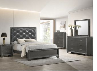 4- Pc Bedroom set Dresser,Mirror  Nightstand (1) Queen size bed frame  Not including Mattress and Box Sp