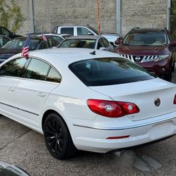 2011 VOLKSWAGEN CC SPORT with Black Rims!

165k original MILES!

FINANCING AVAILABLE THROUGH LENDERS!
CLEAN CARFAX!
CLEAN TITLE!

Clean Carfax!
Clean 