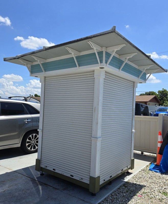 KIOSK FOR SALE
