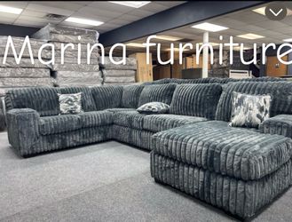 Gray Ribbed Fabric Sectional Sofa with Ottoman