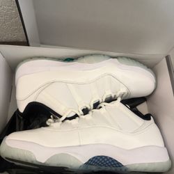 Air Jordan Retro 11 Low