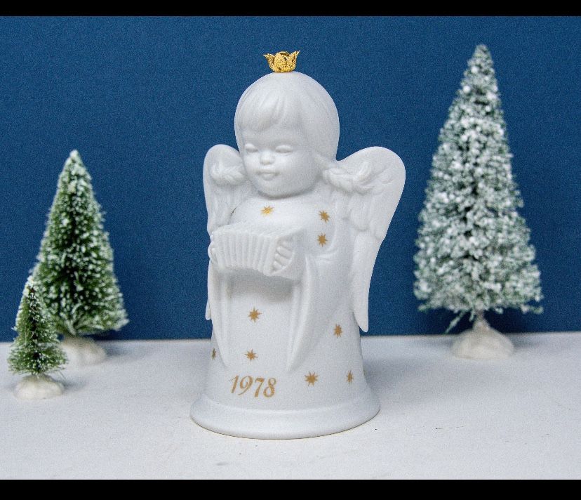 Vintage 1978 Kaiser Porcelain/Bisque Christmas Angel Bell Ornament - Made in West Germany - Collectible
