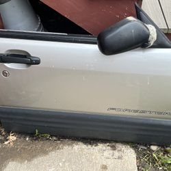 02 Subaru Forester Passenger Door 