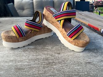 Briarre rainbow wedges size 8