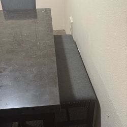 Dinning Table 