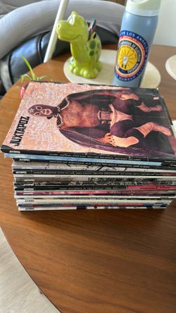 20 Juxtapoz art magazines