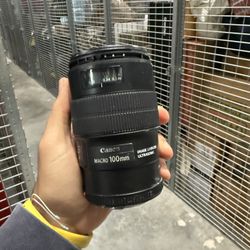 Canon 100 Macro