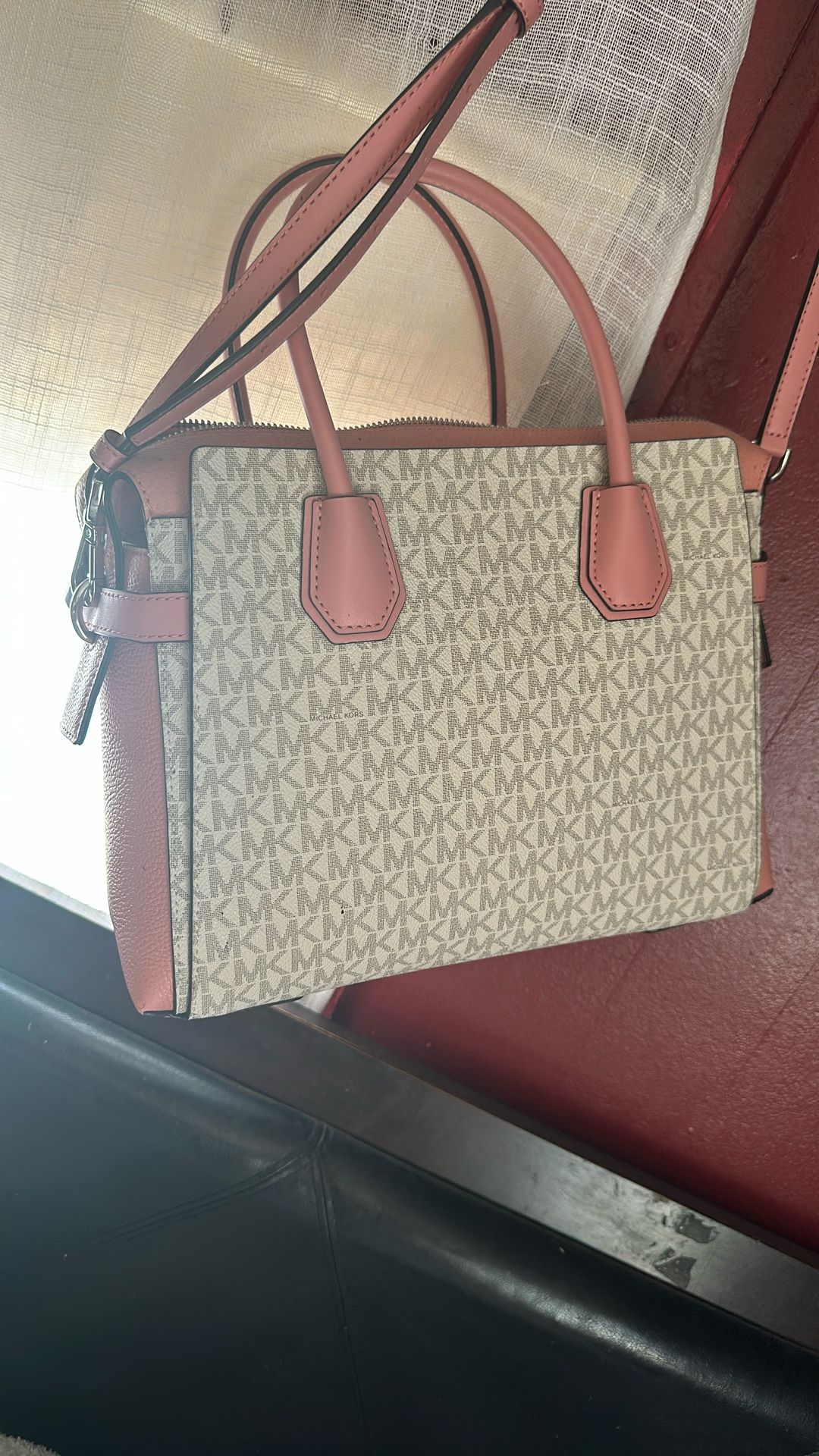 MICHAEL KORS