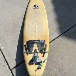 Barto Surfboard 7'9"