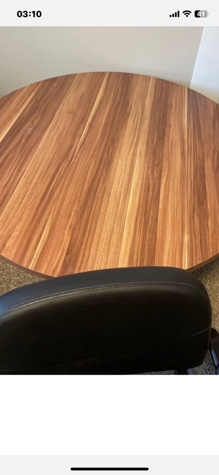 Round Table