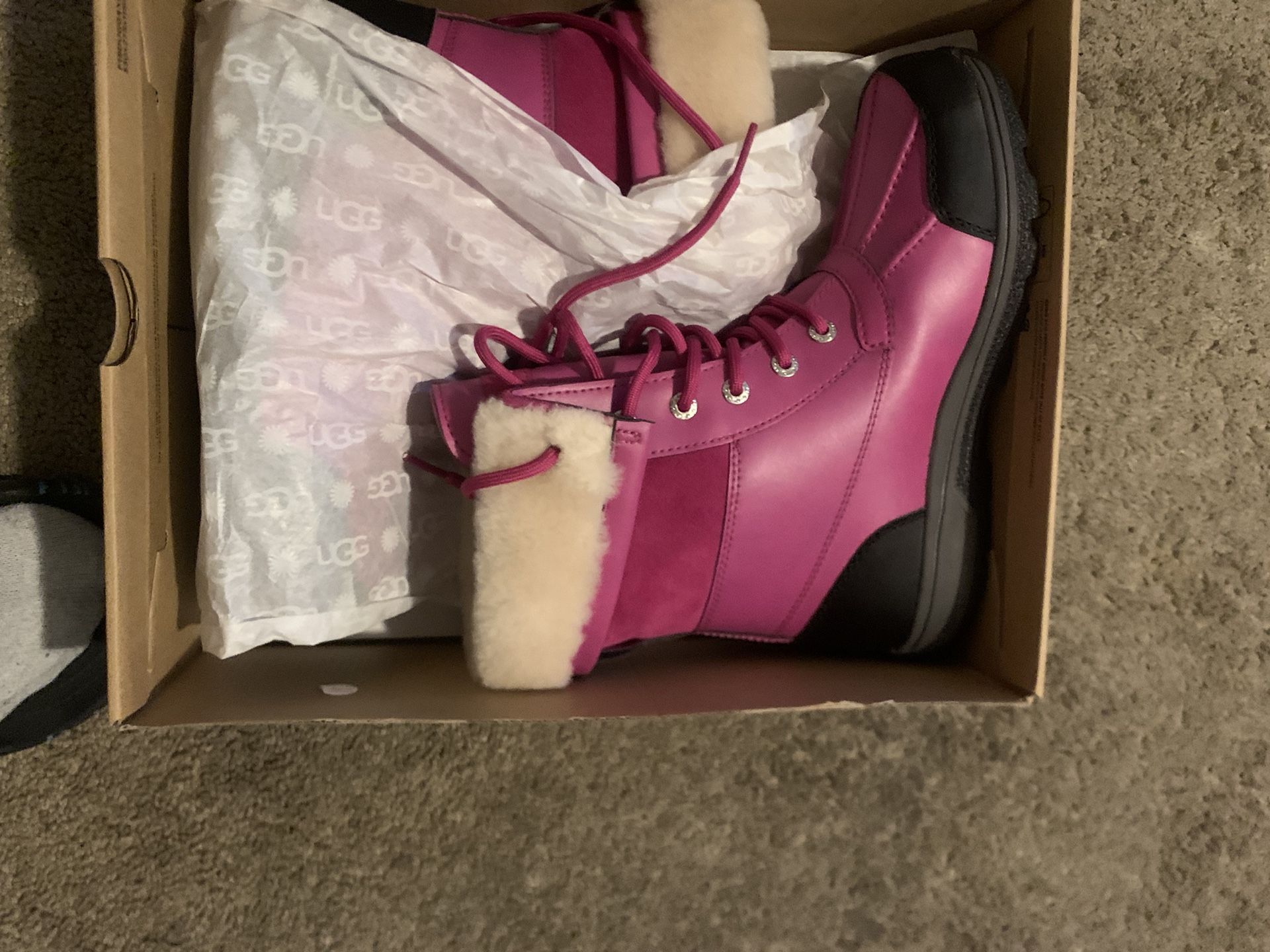 Girl Uggs