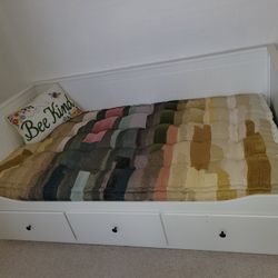 White Daybed Anthropologie Mattress With Storage