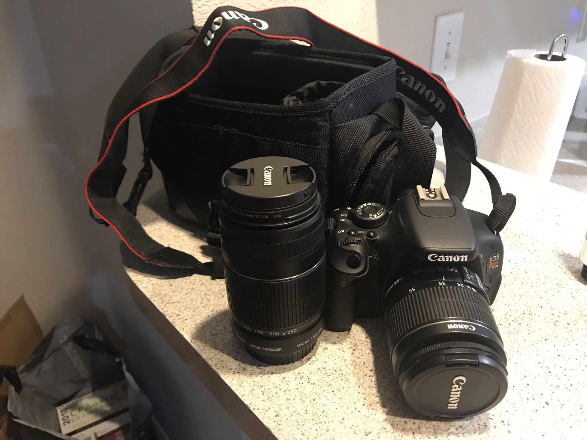 Canon t3i dslr with kit lens and 55-250mm lens