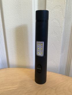 2 in 1 LED Flashlight Dual Function 50 lumen LED Options 8”