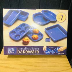 Metal Flex Metallic Silicone Bakeware 7-Piece Set