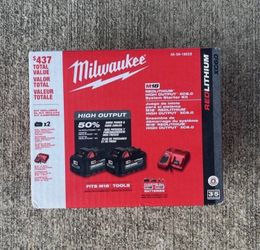 Milwaukee M18 18-Volt Lithium-Ion High Output Starter Kit with Two 6.0 Ah Battery and Charger