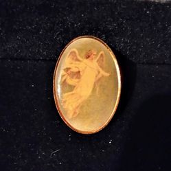 Guardian Angel Victorian Style Vintage Collectible Lapel Pin A-1