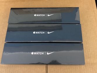 Brandnew Apple Watch series 5 Nike 44mm GPS