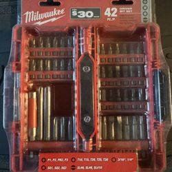 Milwaukee 42 Driver Bit Set