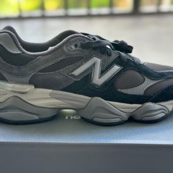 NEW BALANCE 9060 - Never Worn
