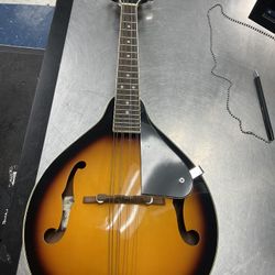 Rouge Mandolin 