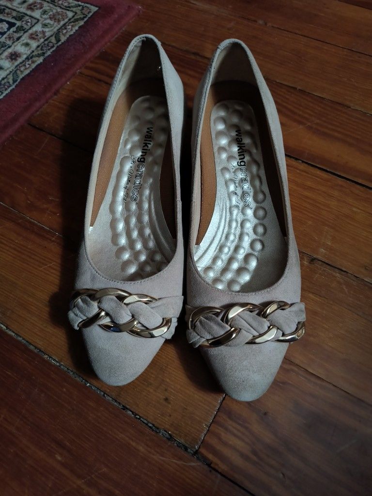Beige Walking Cradles