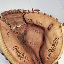 Rawlings Gold Glove Elite GG Catcher's Mitt Baseball Right Hand Throw RHT GGECM325