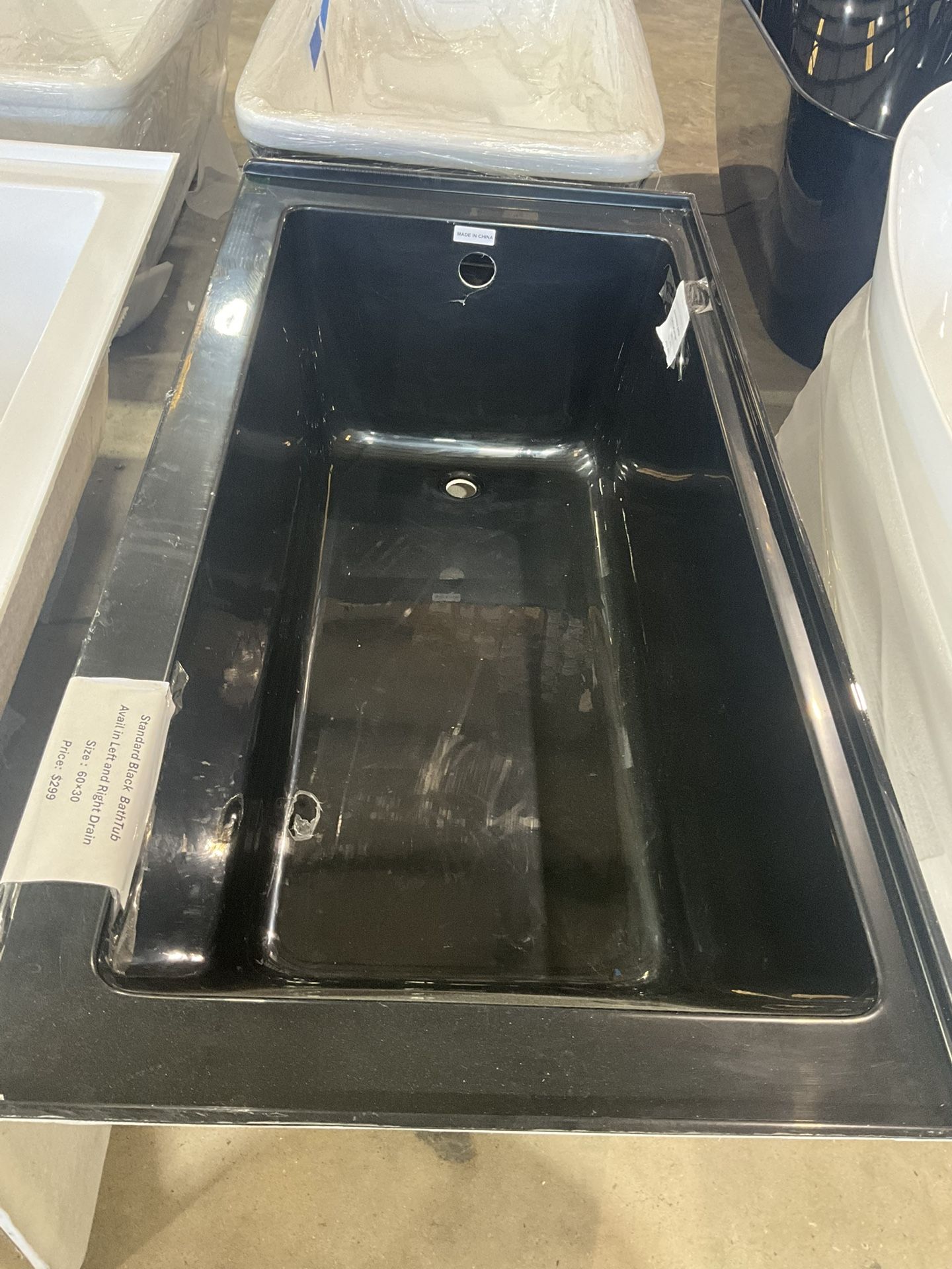 Acrylic Tub Freestanding Tub Bathtub 60” x 30” $299  Luke’s liquidations warehouse Address:  2434 N Forsyth Rd, Suite A, Orlando, Fl, 32807 Open  Mond