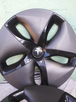 Tesla hubcaps