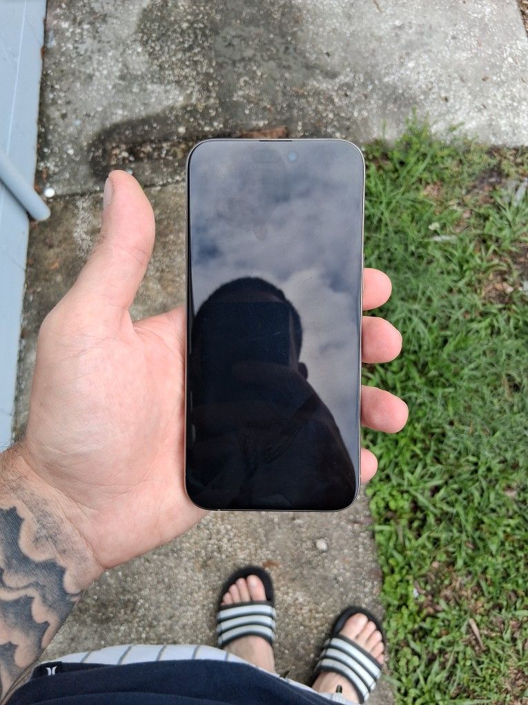 Iphone 15 Pro Max For Parts, Shell, And Screen. Fully Working