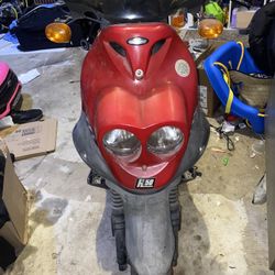 Rough House 50cc Moped