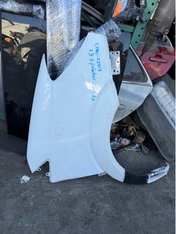 Right fender for 2013 Mercedes Benz Sprinter 3500 fender