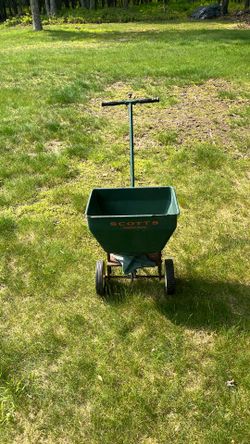 Scott rotary spreader