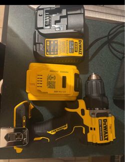 Dewalt Atomic Drill