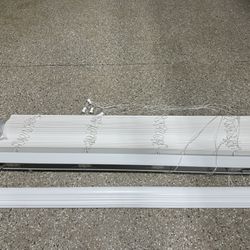 Window Blinds (white)