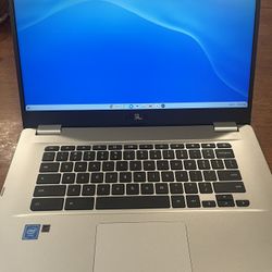 Asus Chrome 15.6”
