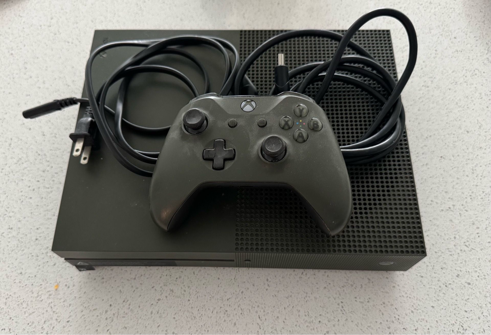 1 TB Xbox one Slim for sale.