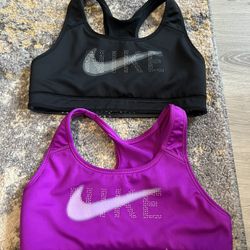 Reversible Nike sports bra Size: Youth XL