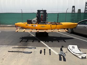 Pedal Kayak - Hobie Kayak with Pedal Drive and Accessories