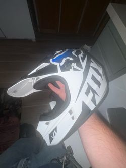 Fox V1 Motocross Helmet XL White Black Blue
