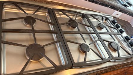 Dacor  46” Gas burner n downdraft vent