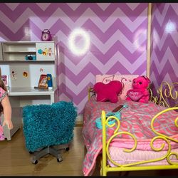 Generation Doll Iron Scrollwork Bedroom Set With Accessories 